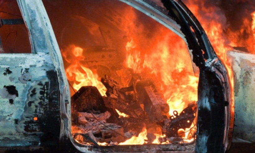 На Днепропетровщине сгорел автомобиль Daewoo Lanos