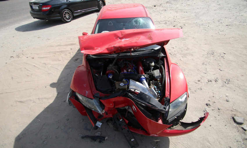 ДТП в Днепре: во время столкновения трех авто пострадал водитель 