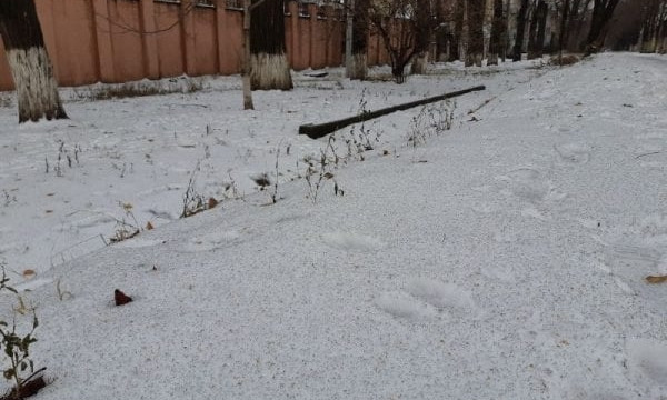 На Днепропетровщине пошел черный снег 