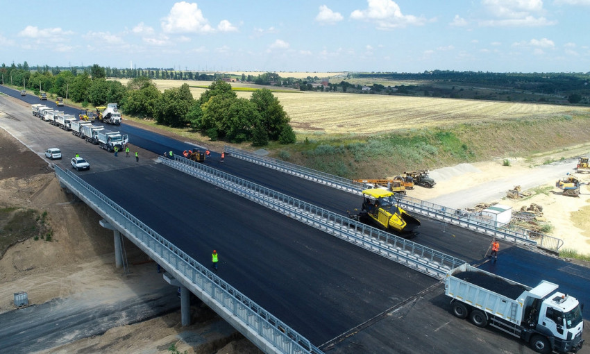 В ДнепрОГА анонсируют открытие моста на объездной дороге