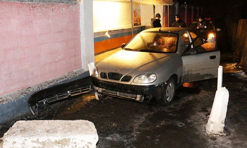 Полиция Днепра предотвратила угон автомобиля 