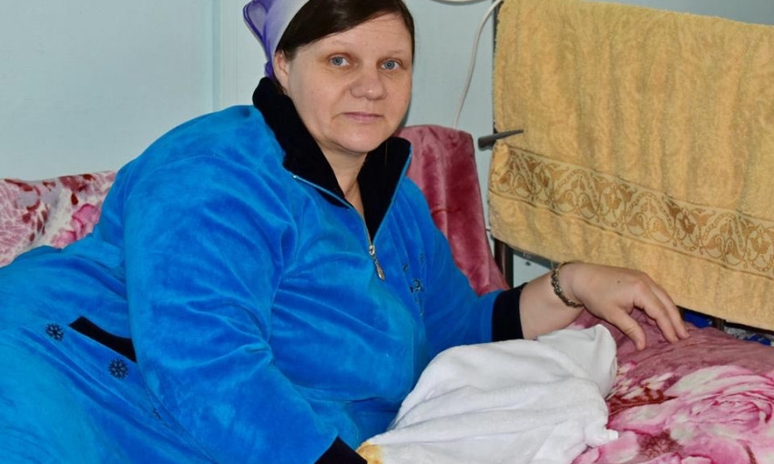 Врачи больницы Мечникова помогли 42-летней женщине родить 12-го ребенка 