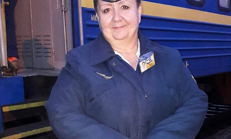 Чудо-проводник поезда Днепр-Киев удивила днепрян своей добротой