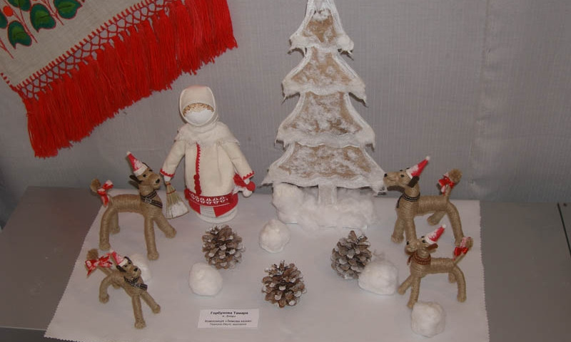 В Днепре открылась выставка «Рождественская сказка»