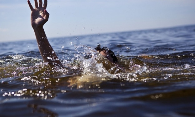 Курортники из Днепра чуть не утонули в Азовском море