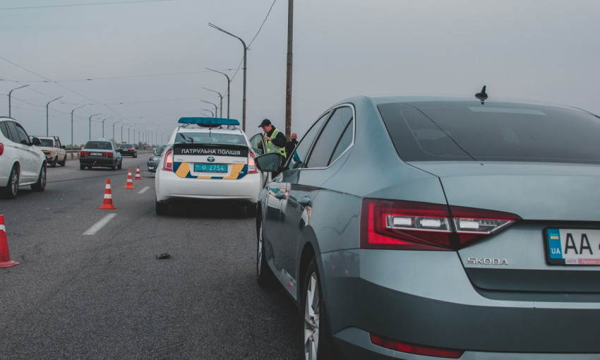 ДТП в Днепре: на Кайдакском мосту столкнулись четыре авто