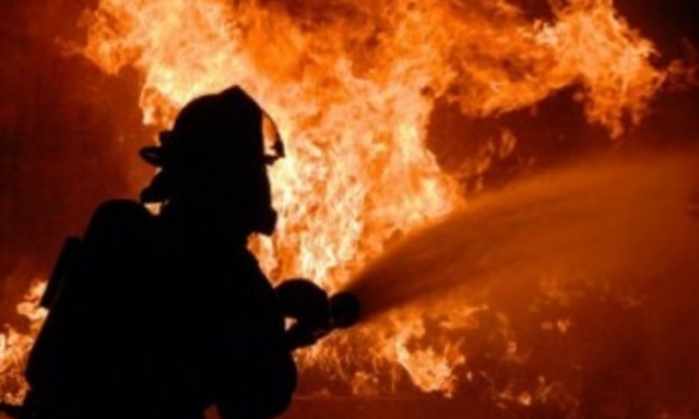 Пожар в Днепре: на предприятии загорелся цех 