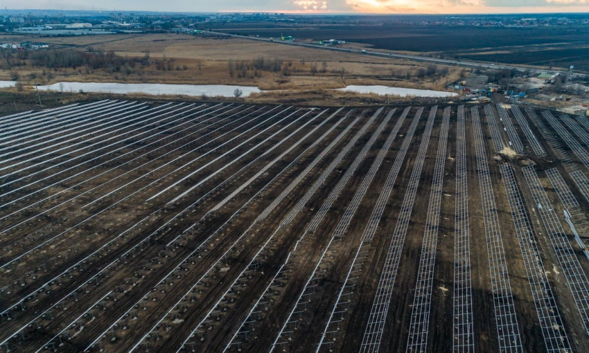 Как выглядит с высоты солнечная электростанция в Слобожанском