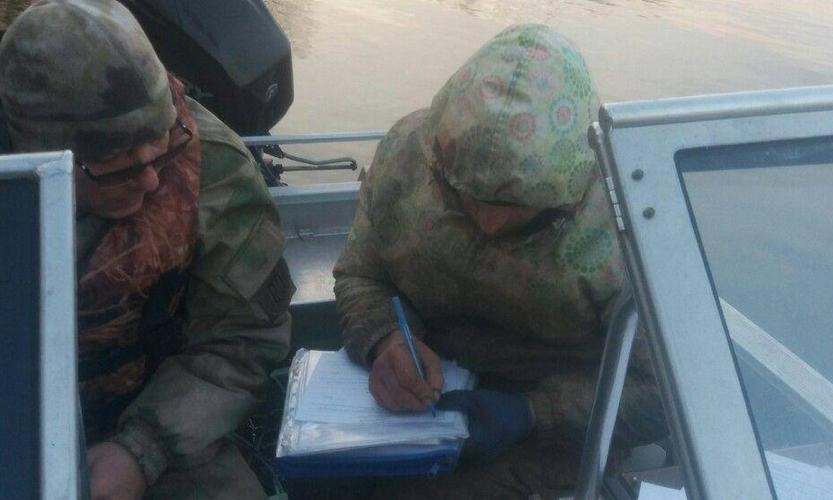 На Днепропетровщине рыбоохранные патрульные охотились на браконьеров