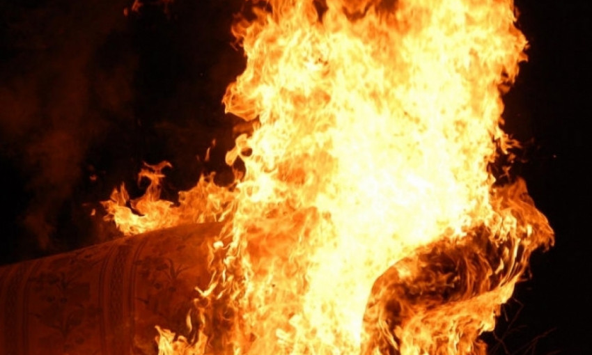 Пожар на Днепропетровщине: в многоэтажке погиб ребенок 