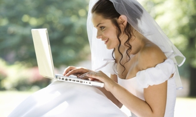 На Днепропетровщине брак регистрируют через интернет 