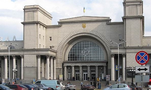 Днепряне предлагают реконструировать Вокзальную площадь