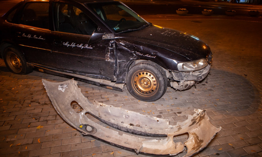 ДТП в Днепре: на дороге столкнулись Daewoo и Opel