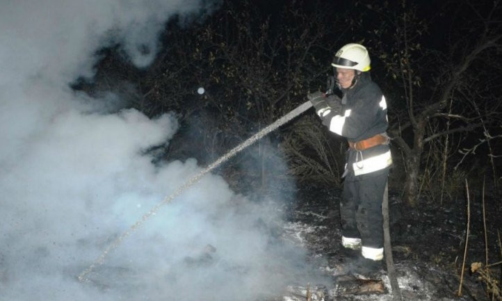 Пожар на Днепропетровщине: сгорело больше 30 гектаров поля