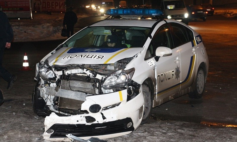 Полиция Днепра попала в аварию 