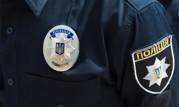 На Днепропетровщине полиция издевалась над мужчиной  