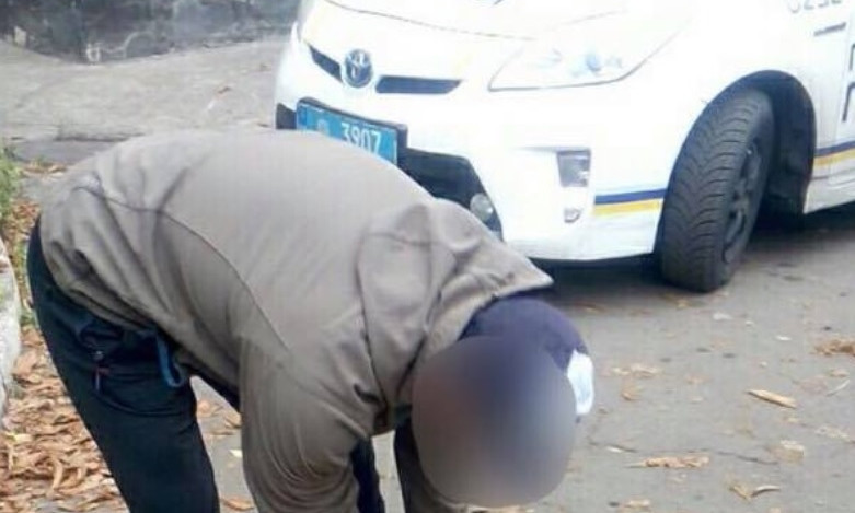 На Днепропетровщине полиция задержала наркодилера 