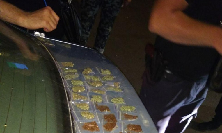 В Днепре у водителя нашли крупную партию наркотиков 