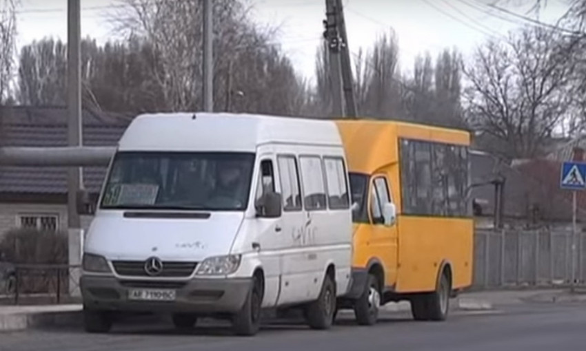 В департаменте транспорта Днепра высказались об отмене маршруток в Слобожанское 