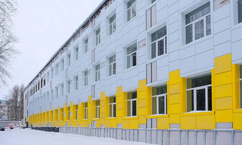 Юрий Голик рассказал о реконструкции днепровской школы №126