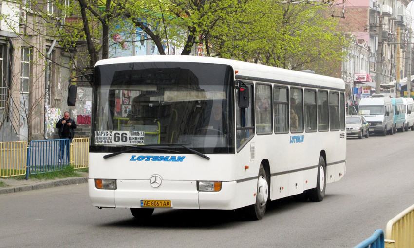 Днепряне просят мэра вернуть на маршрут №66 большие автобусы