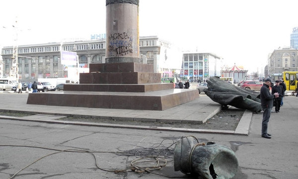 Исторический Днепр: история площади Героев Майдана