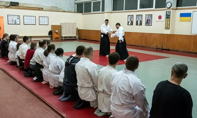 Мастера татами из Днепра пригласили бойцов АТО на бесплатные курсы