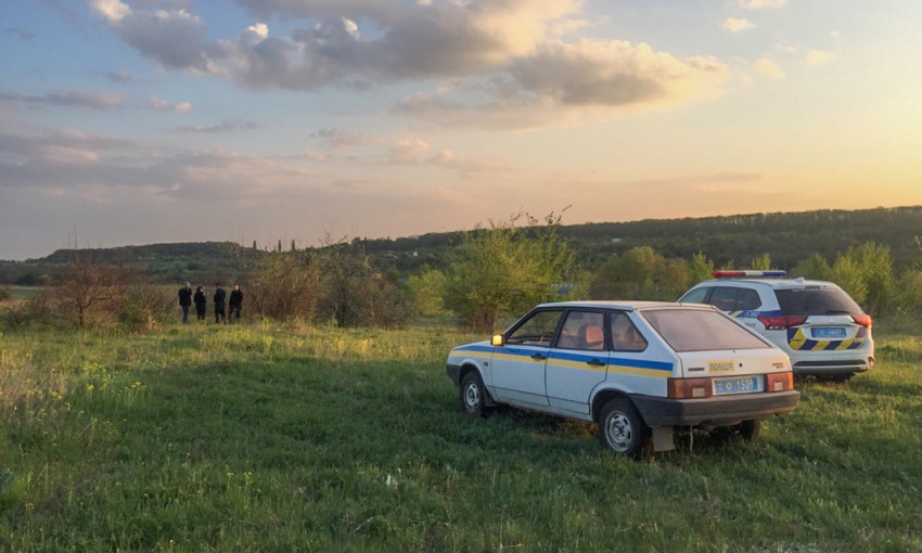 На трассе под Днепром обнаружили труп женщины 